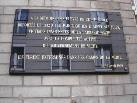 Dans le quartier de Ménilmontant à Paris....